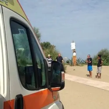 Guardia Piemontese, rinvenuto cadavere sulla spiaggia