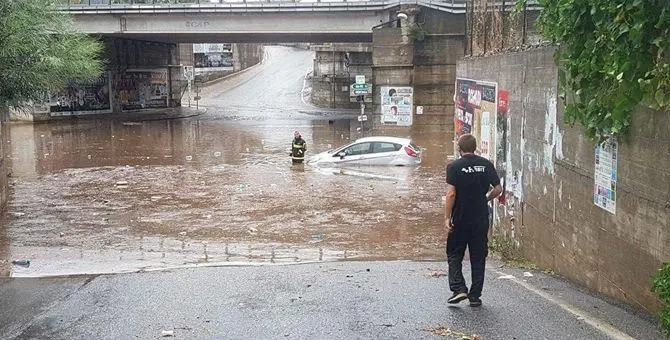 Allerta meteo in Calabria, disagi a Reggio