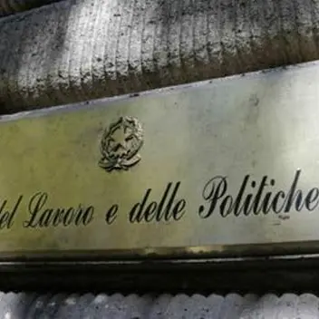 Porto di Gioia Tauro, a Roma incontro sulle indennità per i lavoratori licenziati