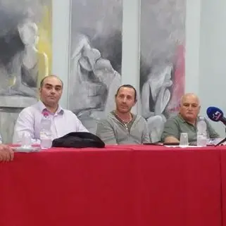 Povia, i sindaci e l’incontro “al sud” di Stilo (VIDEO)