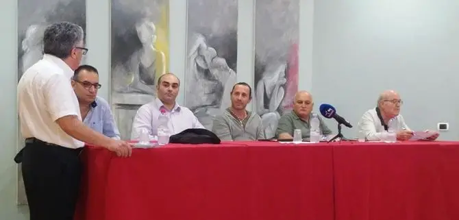 Povia, i sindaci e l’incontro “al sud” di Stilo (VIDEO)