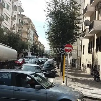 Cosenza, isola pedonale di Via Misasi. Apertura delle scuole sarà battesimo di fuoco