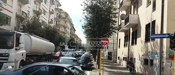Cosenza, isola pedonale di Via Misasi. Apertura delle scuole sarà battesimo di fuoco