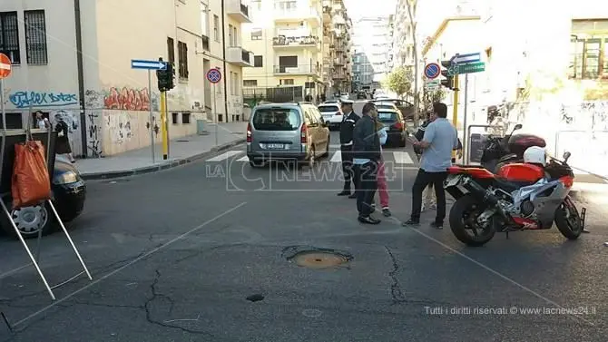 Cosenza: Via Misasi regge all’urto del primo giorno di scuola (VIDEO)