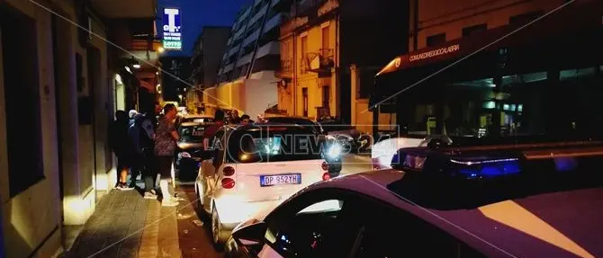 Reggio, tentata rapina in tabaccheria, malviventi presi sul fatto (VIDEO)