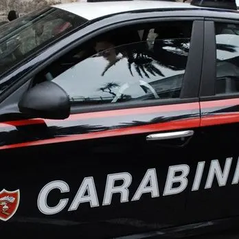 Gimigliano, in fiamme autovettura
