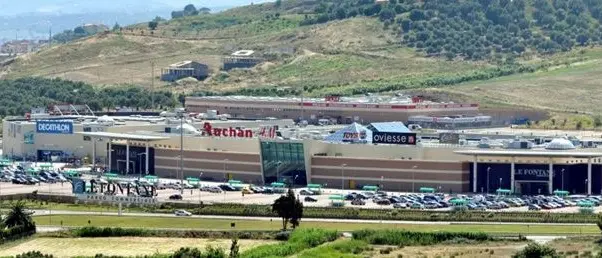 Parco commerciale a Catanzaro, il Tar “boccia” il Comune: “Atti atipici”