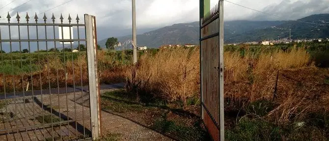 Lamezia, ennesimo danneggiamento alla cooperativa Le Agricole