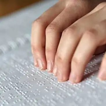 Marziale incontra l’associazione vibonese “Io vedo con le mani”