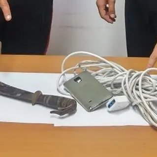 Malmenano un 28enne e rubano soldi e telefono, tre arresti a Isca sullo Ionio