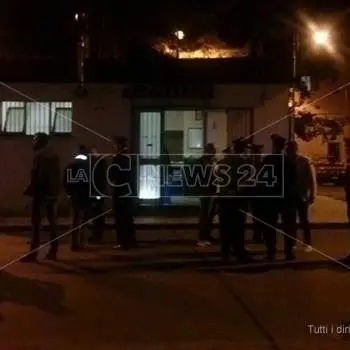 Sparatoria a Vibo Valentia nei pressi di un bar