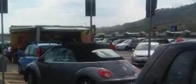 Regione: “Cittadella senza mensa? Ci sono gli ambulanti”