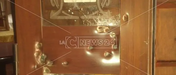 Colpi d’arma da fuoco a Mileto contro un ristorante