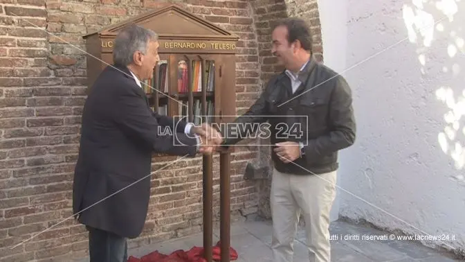 Ecco la prima Little Free Library di Cosenza (VIDEO)