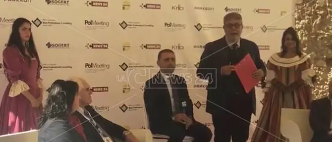 PUBBLICA PIAZZA | A Cosenza Pol2017