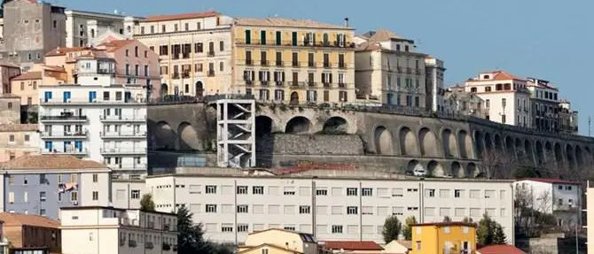 Scuola Catanzaro, corteo di protesta degli studenti