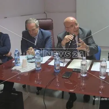 Cosenza, quasi fatta per il nuovo ospedale. Intanto all'Annunziata arrivano Le Iene (VIDEO)