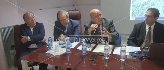 Cosenza, quasi fatta per il nuovo ospedale. Intanto all'Annunziata arrivano Le Iene (VIDEO)