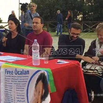 La piazza di Lucano, occasione sprecata per il rilancio del “modello Riace”