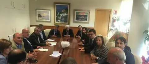 Tariffe rifiuti, la Regione ci ripensa e congela la delibera con gli aumenti