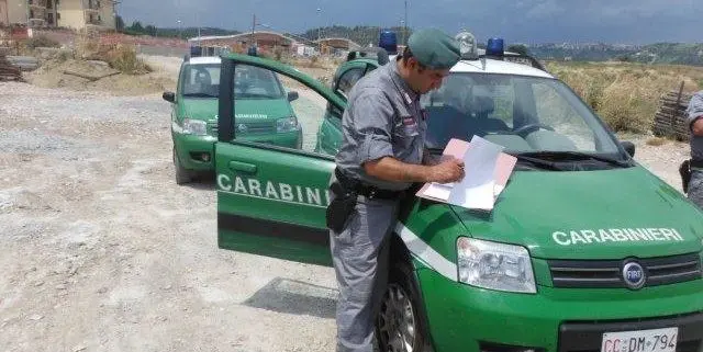 Cosenza, sequestrati rifiuti edili: 6 denunce