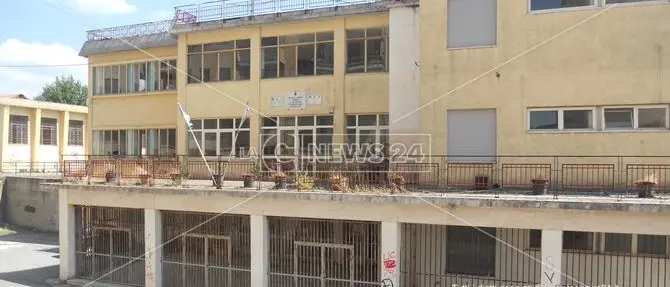 Catanzaro, dimensionamento scolastico: il pasticcio degli accorpamenti