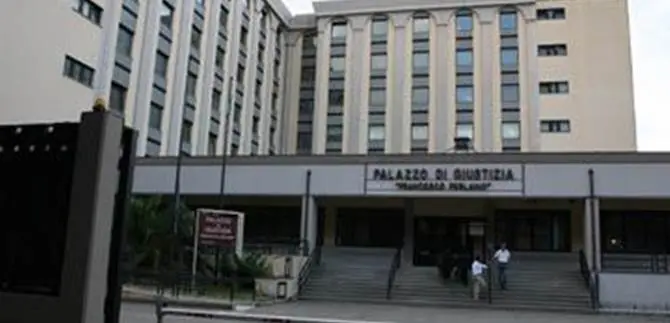 Catanzaro, rissa per amore: assolti quattro giovani