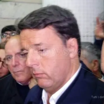Catanzaro, l'arrivo di Renzi: “Per il Sud necessario prevedere maggior impegno” (FOTO)