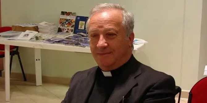 Affaire Misericordia di Isola: don Scordio va ai domiciliari (VIDEO)