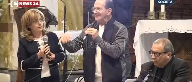 A Polistena padre Alejandro: il don Ciotti messicano (VIDEO)