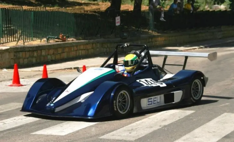 AUTOMOBILISMO | Simeri Crichi festeggia la famiglia Elia e da il via al 14° Slalom