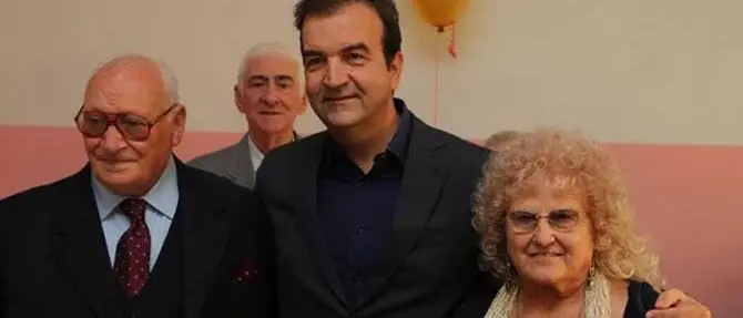 Festeggiano 60 anni di matrimonio, l’omaggio del sindaco Occhiuto