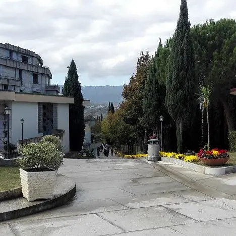 Cosenza, terminati i lavori di restyling del cimitero urbano