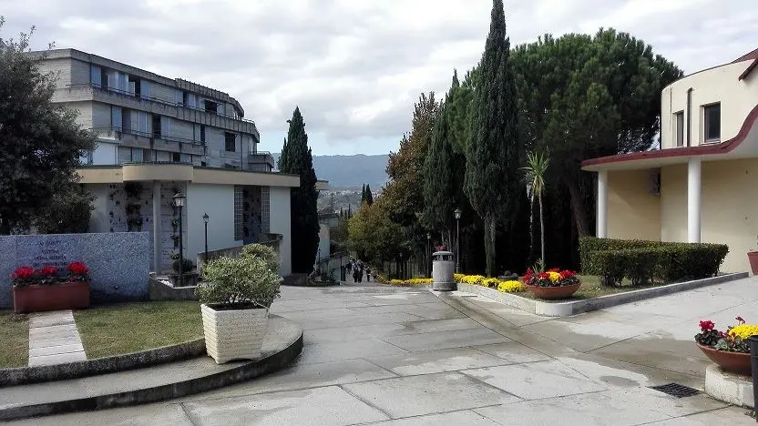 Cosenza, terminati i lavori di restyling del cimitero urbano