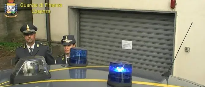 Appalti, corruzione e frode al Comune di Cosenza: misure cautelari e sequestri (VIDEO)