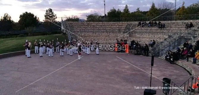 Catanzaro, giornata dell’unità: un musicista avverte un malore (VIDEO)