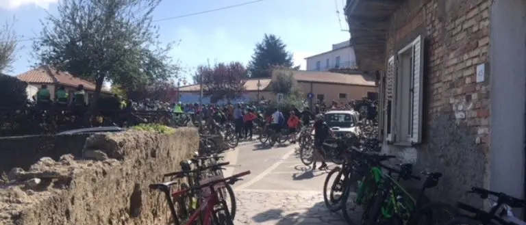 CULTURA E SPORT | I ciclisti di “Onda d’urto” invadono le Grotte di Zungri