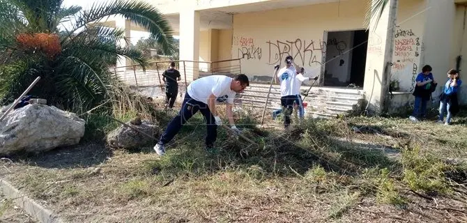 Catanzaro, bonificato l’edificio in viale Isonzo (FOTO-VIDEO)