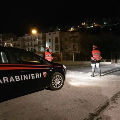 Paola, controlli straordinari dei carabinieri per la prevenzione di incidenti stradali