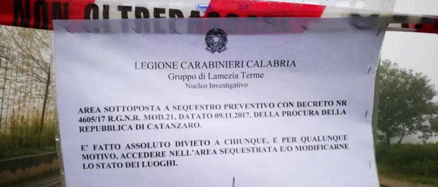 Crolla la strada a Girifalco, scattano i sigilli