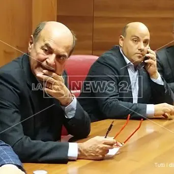 Bersani: «Per la Calabria serve un cambio di passo a Roma» (VIDEO)