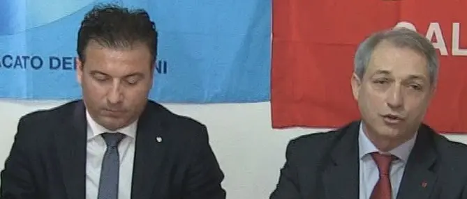 Cgil e Uil contro Oliverio: «Cambia passo o noi spingeremo il tuo passo verso casa»