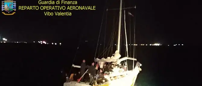 Migranti, quattromila euro il costo del viaggio della speranza (VIDEO)