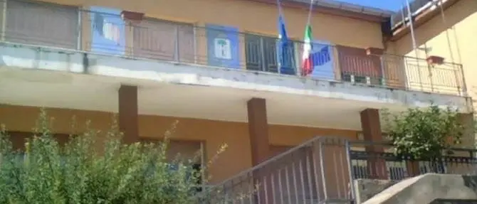 Comune di Petronà, dimissioni del sindaco e dei consiglieri di maggioranza