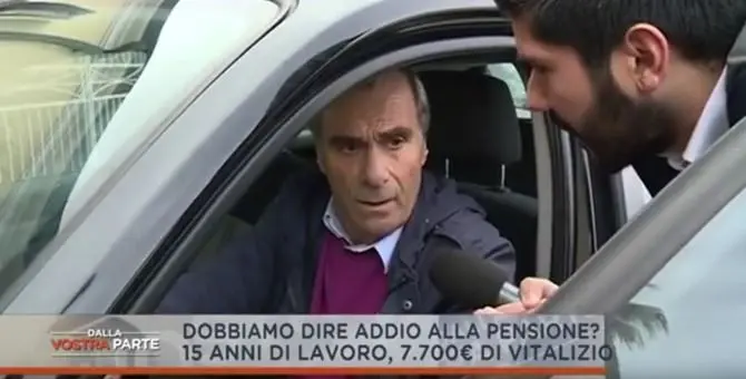 Rete 4 incalza l’ex consigliere regionale Borrello sul suo vitalizio di oltre 7mila euro (VIDEO)