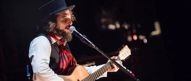Festival d’Autunno, chiusura tra gli applausi con Vinicio Capossela