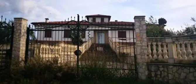 ‘Ndrangheta, villa confiscata assegnata al Comune di Cassano