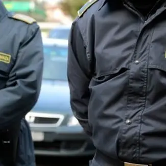 Trasportava gasolio di illecita provenienza, arrestato