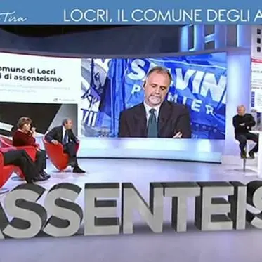 Gasparri attacca in Tv il sindaco di Locri: «Se non è capace, si dimetta»