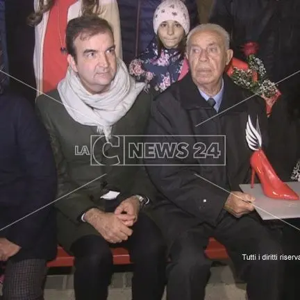 Cosenza, una panchina rossa per Maria Rosaria Sessa
